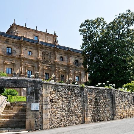 Abba Palacio De Sonanes Hotel Villacarriedo Bagian luar foto