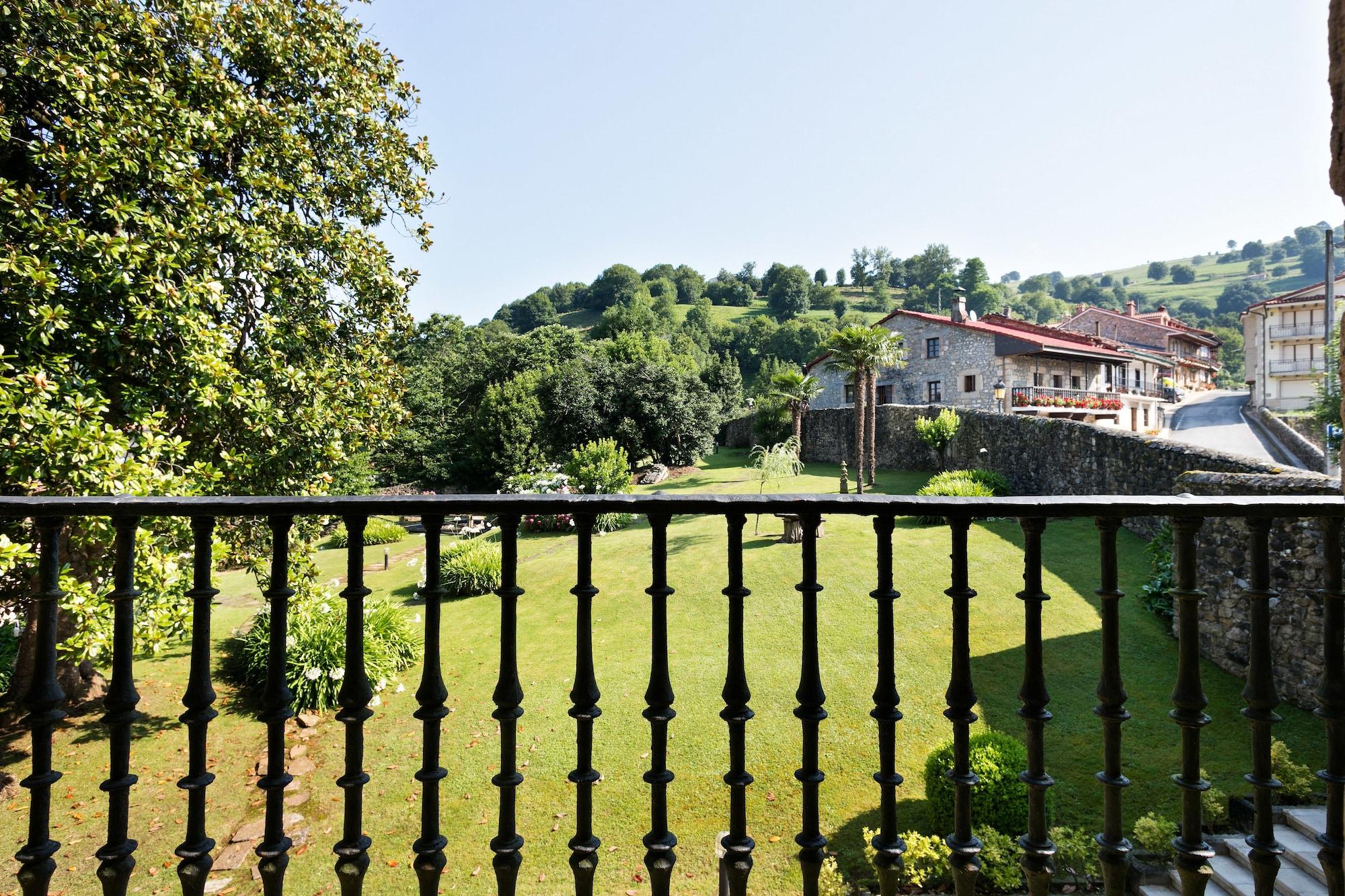 Abba Palacio De Sonanes Hotel Villacarriedo Bagian luar foto