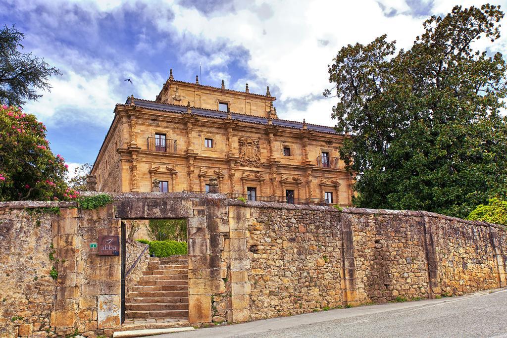 Abba Palacio De Sonanes Hotel Villacarriedo Bagian luar foto